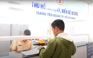 Chi phí sang tên xe máy sẽ thay đổi tùy giá trị xe và khu vực đăng ký