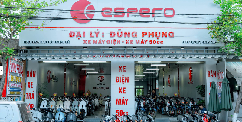 Cửa hàng xe điện Dũng Phụng tại Đà Nẵng.