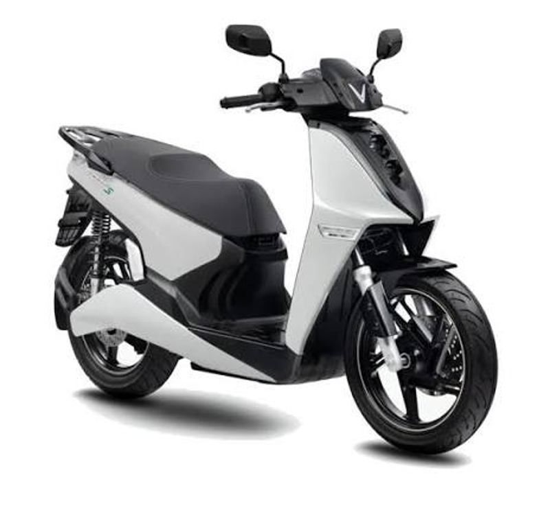 VinFast Theon S nổi bật với thiết kế xe ga cao cấp châu Âu