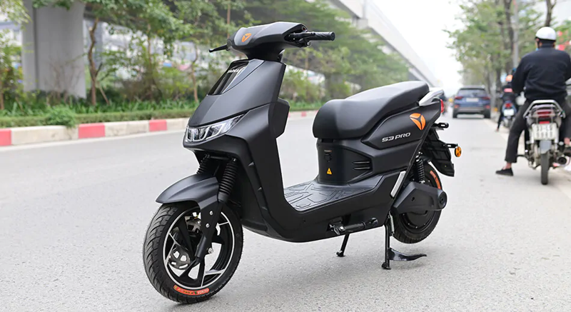 Yadea S3 Pro sở hữu thiết kế vuông vức khỏe khoắn
