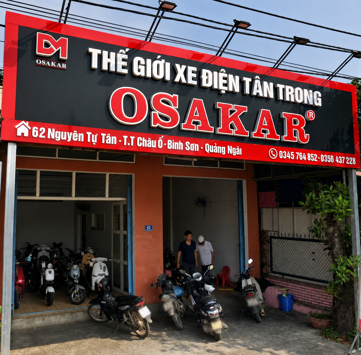 Cửa hàng Xe điện Tân Trong trưng bày đa dạng mẫu xe điện thời trang, tối ưu điện năng tại Quảng Ngãi.