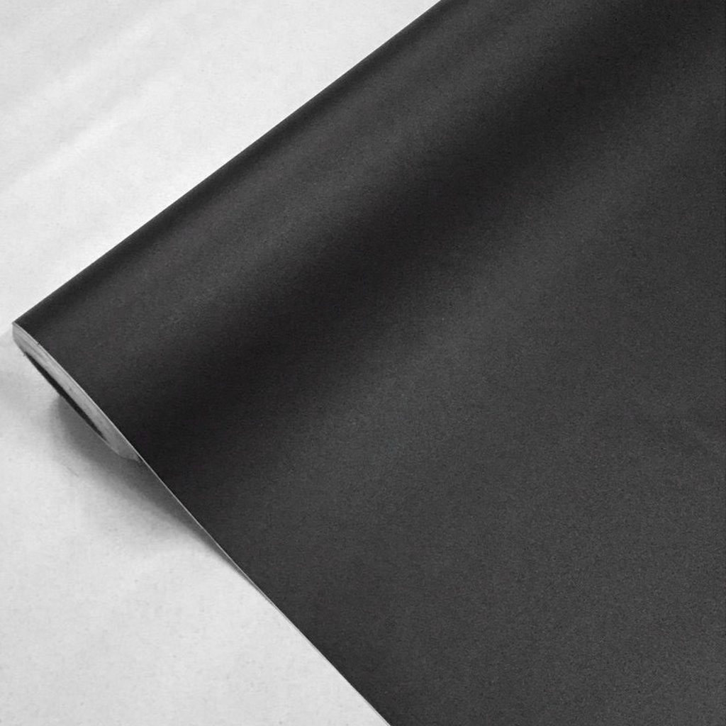 Bạn nên lựa chọn nơi dán keo uy tín để tránh dán loại decal kém chất lượng hay dán sai kỹ thuật.