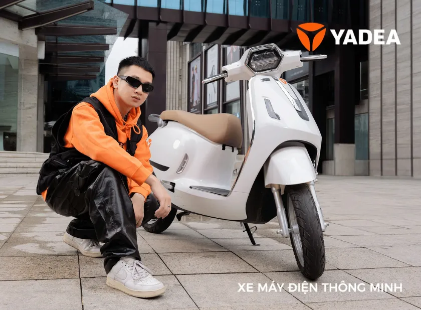 Xe máy điện Yadea Oris H hiện đại, kết nối thông minh cho nam giới