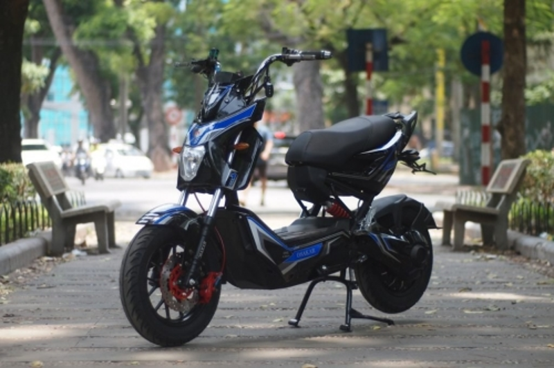 OSAKAR One 1 Xmen có thể di chuyển tới 90 km sau mỗi lần sạc đầy