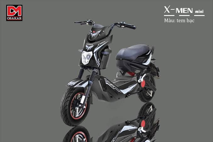 Xe điện Osakar Xmen Mini có thiết kế thể thao, mặt nạ chữ X góc cạnh và kiểu dáng nhỏ gọn phù hợp nhu cầu di chuyển hằng ngày.